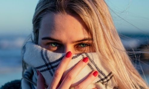 Quelle routine beauté pour protéger sa peau du froid ?